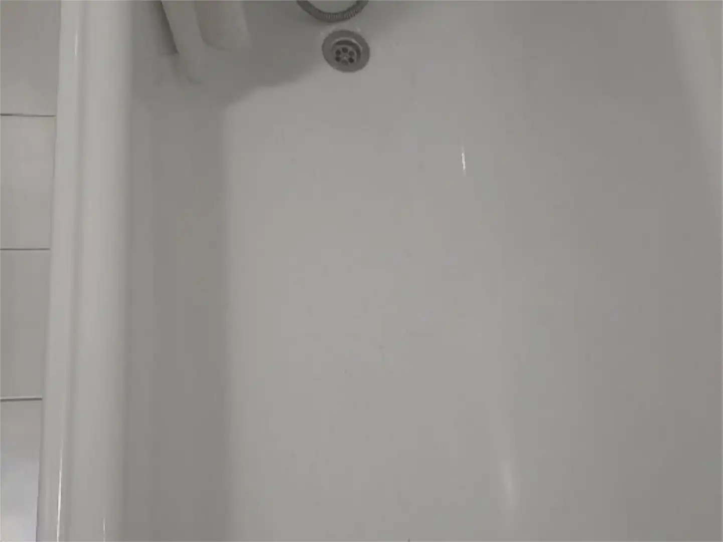 Bany de Pis de lloguer en Redondela amb Balcó
