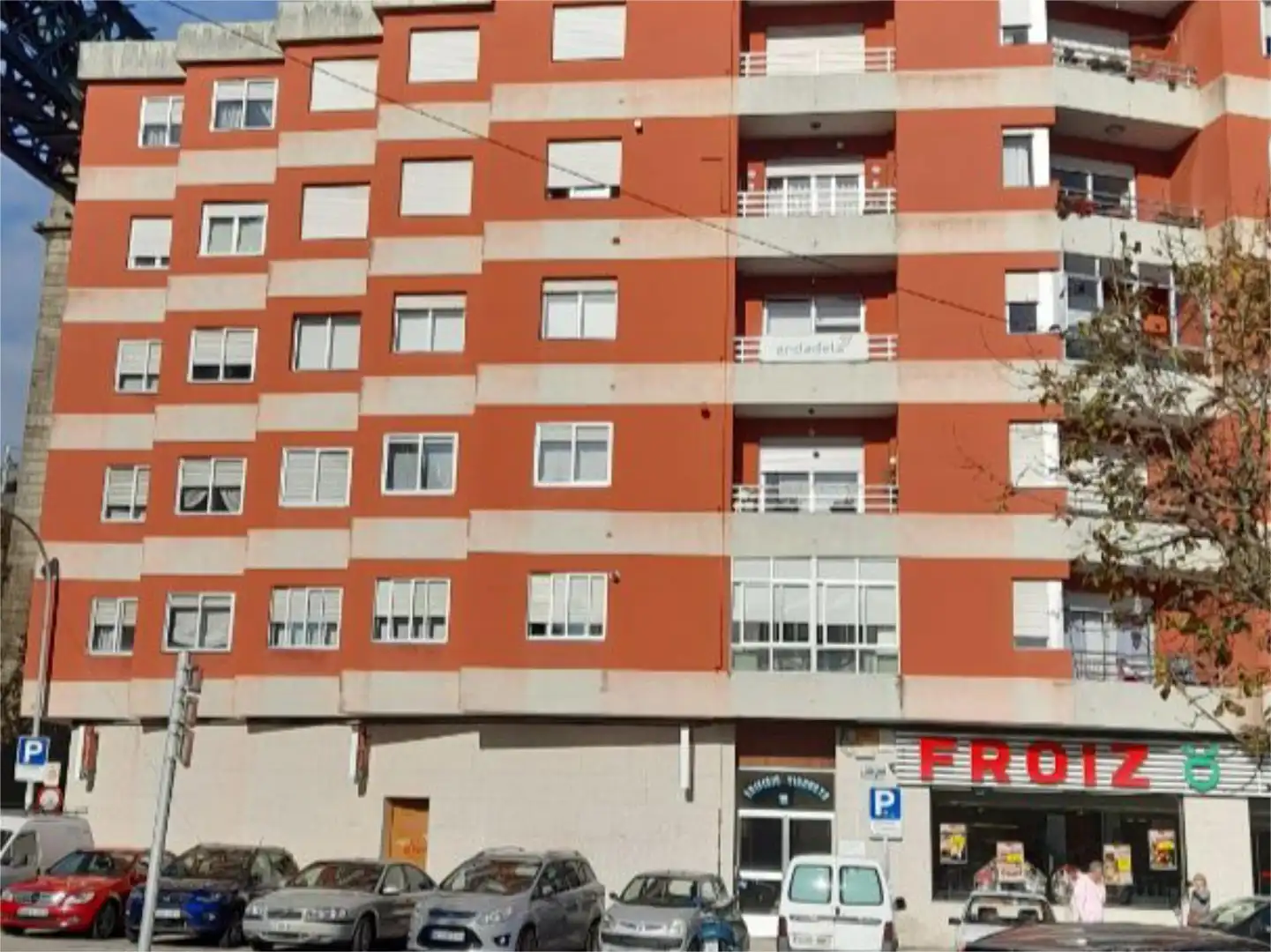Vista exterior de Pis de lloguer en Redondela amb Balcó