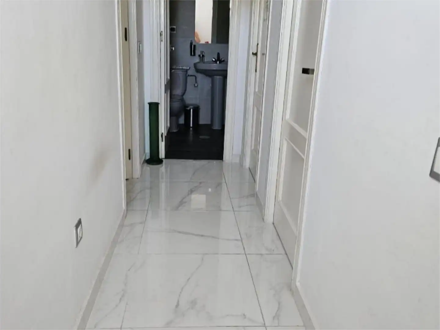 Habitación en Calle Ignacio Zuloaga, 3, Casco Antiguo Piso para compartir en Mairena del Aljarafe con Aire acondicionado, Calefacción y Jardín privado