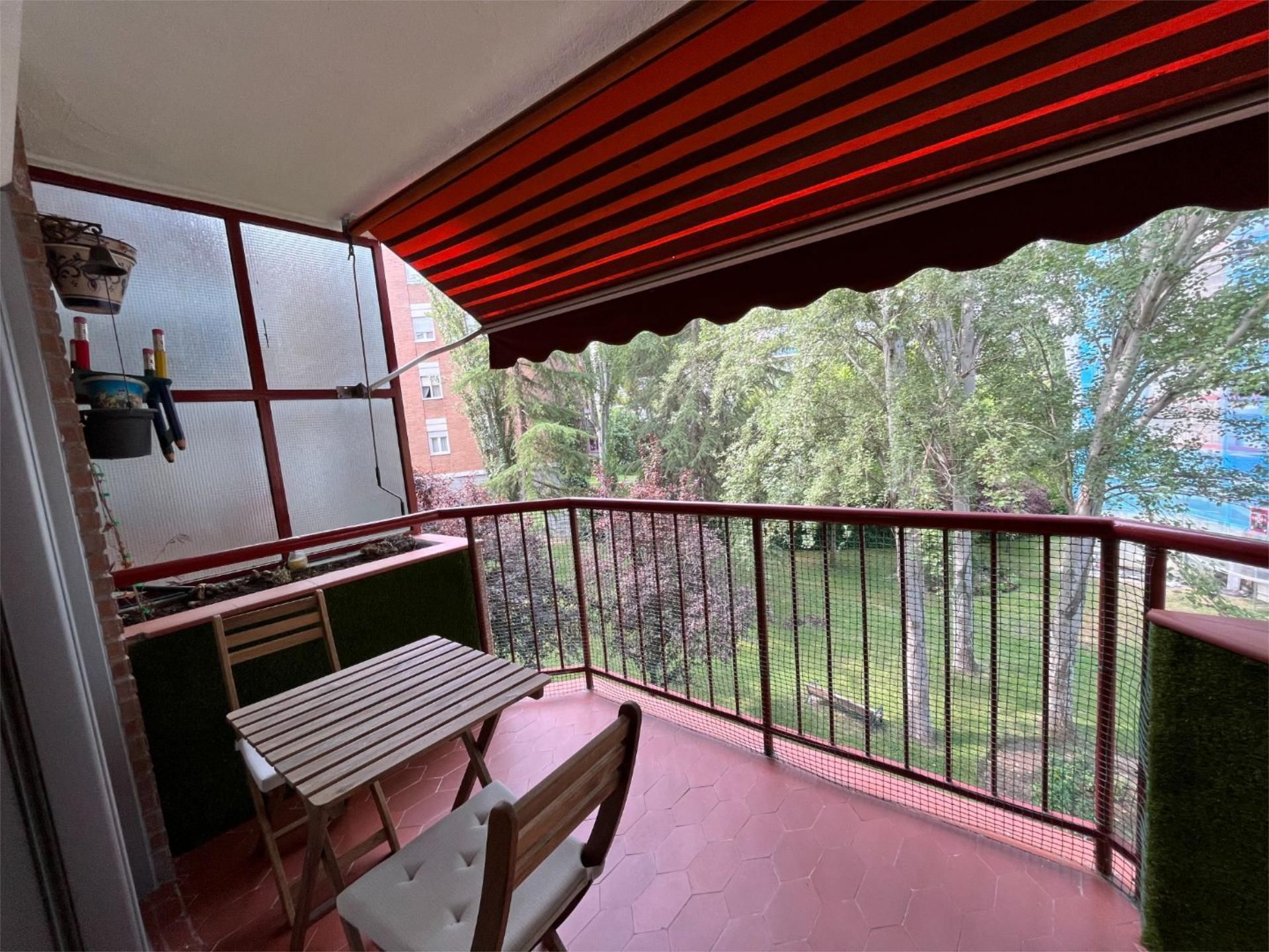 Balcony of Flat for sale in  Madrid Capital  with Air Conditioner, Terrace and Balcony