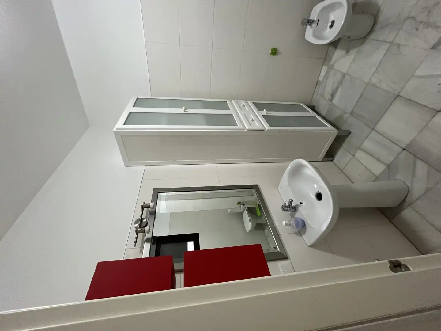 Flat for sale in Calle Blas Dávila, 6, Morón de la Frontera Bathroom of Flat for sale in Morón de la Frontera with Heating, Parquet flooring and Furnished