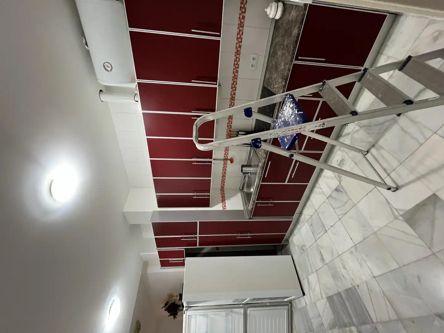 Flat for sale in Calle Blas Dávila, 6, Morón de la Frontera Kitchen of Flat for sale in Morón de la Frontera with Heating, Parquet flooring and Furnished