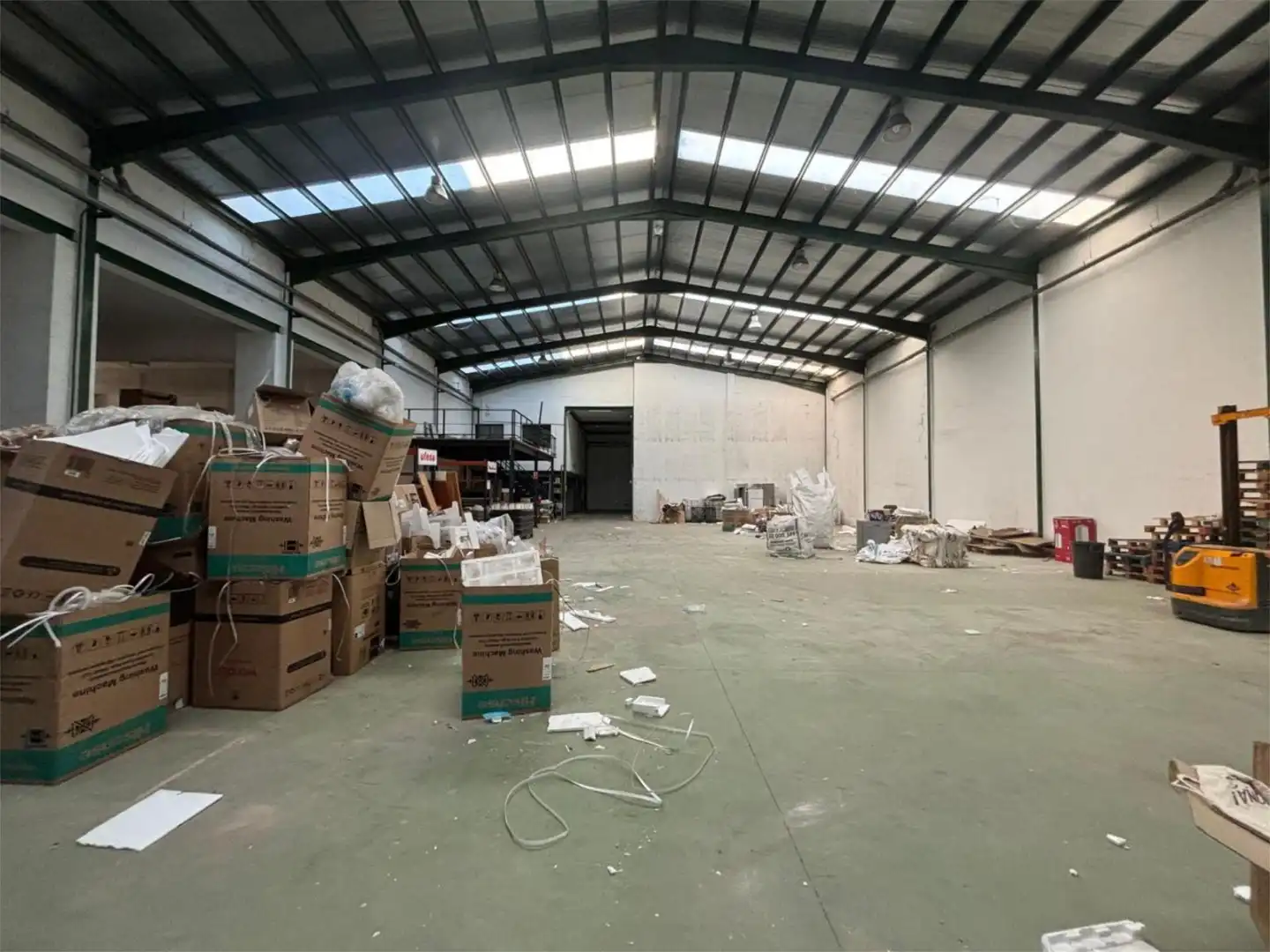 Nave industrial de alquiler en Avenida Tres de Agosto, 2, Las Fuentes - Los Cipreses Nave industrial de alquiler en Aspe