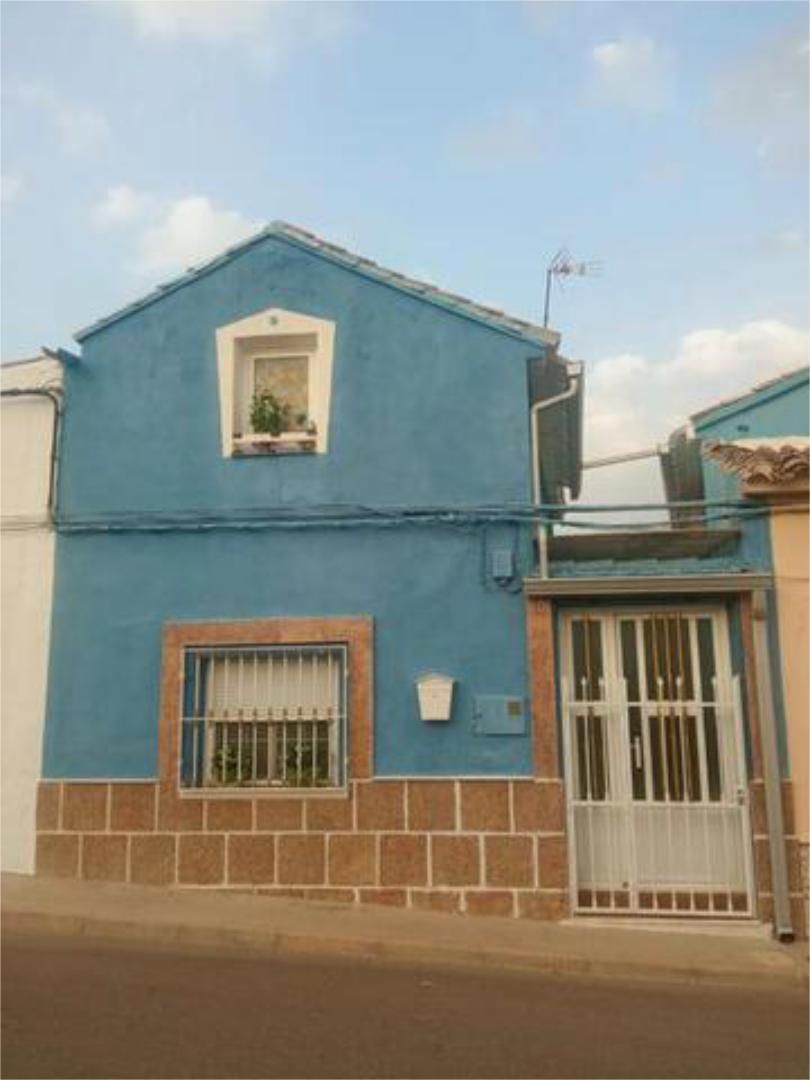 Vista exterior de Casa o xalet en venda en Vara de Rey amb Terrassa