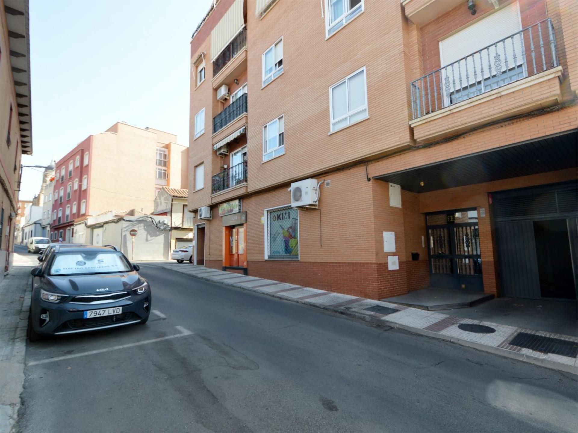 Vista exterior de Garatge en venda en Puertollano