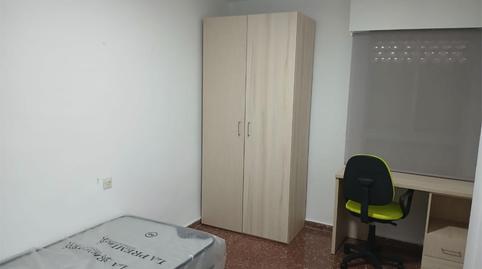 Photo 2 of Flat to rent in Calle Rigoberta Menchú, 10, Parque Nueva Granada, Granada