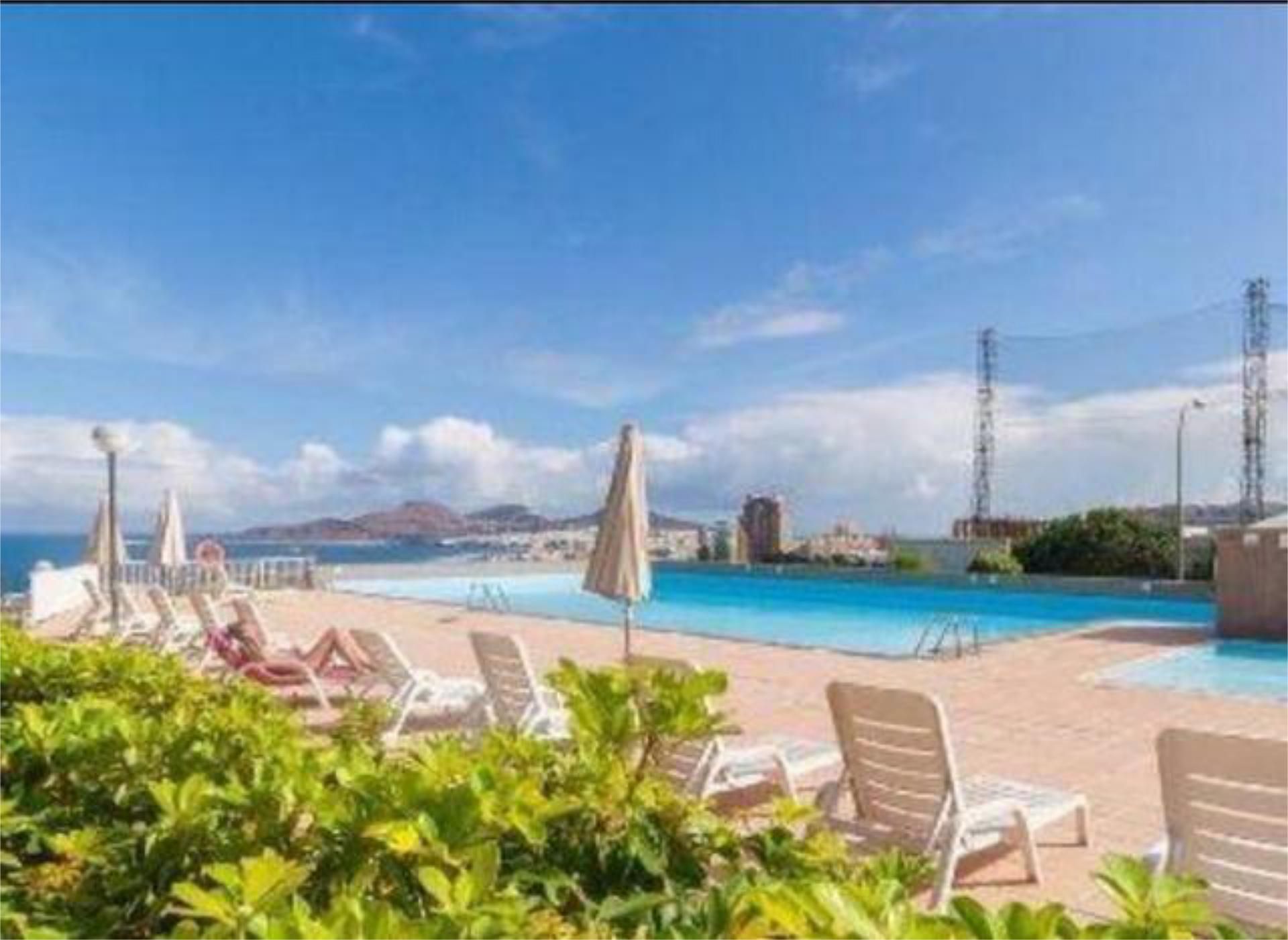 Swimming pool of Flat for sale in Las Palmas de Gran Canaria  with Private garden, Storage room and Swimming Pool