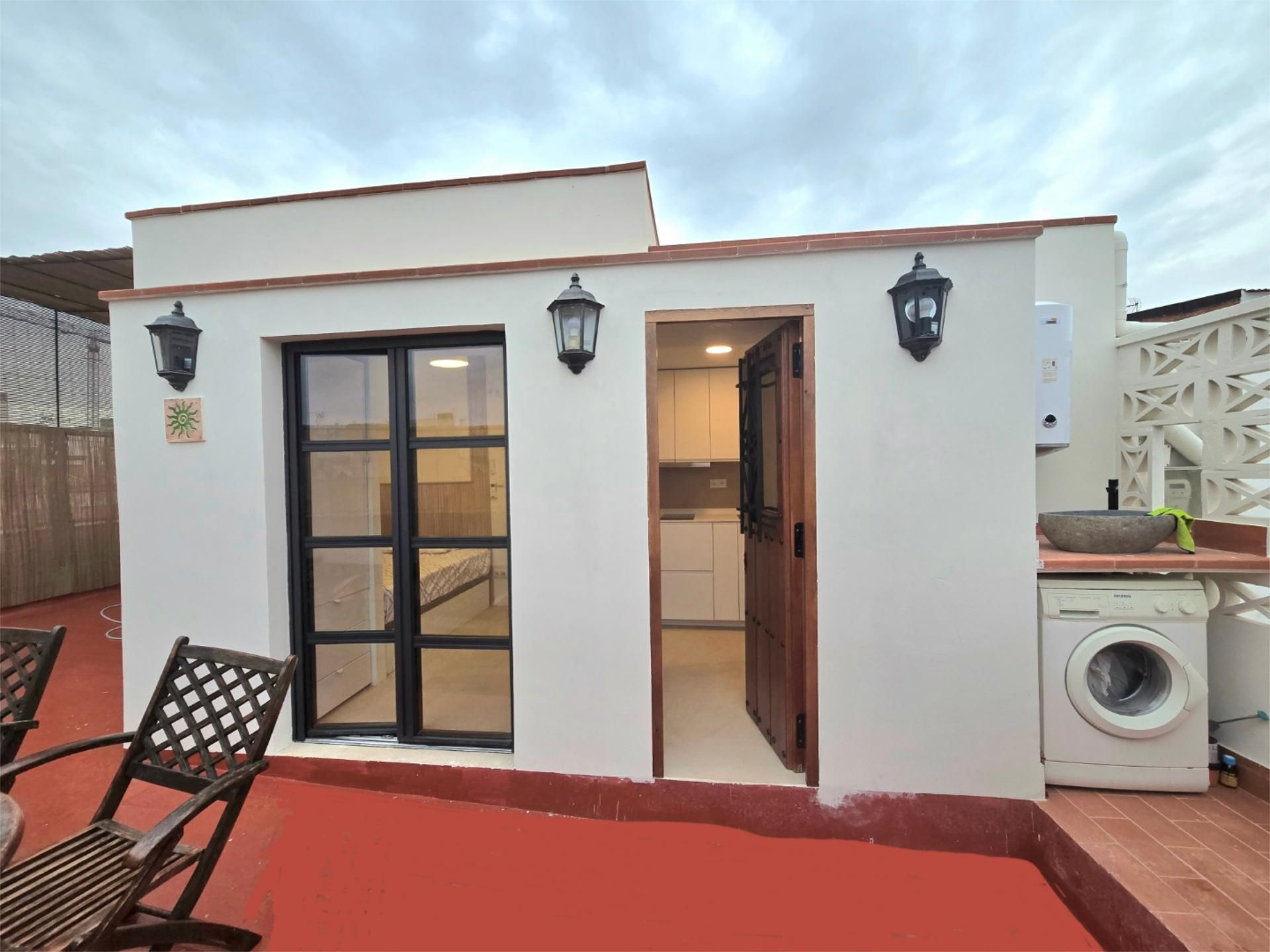 Exterior view of Flat to rent in  Barcelona Capital  with Air Conditioner, Heating and Terrace