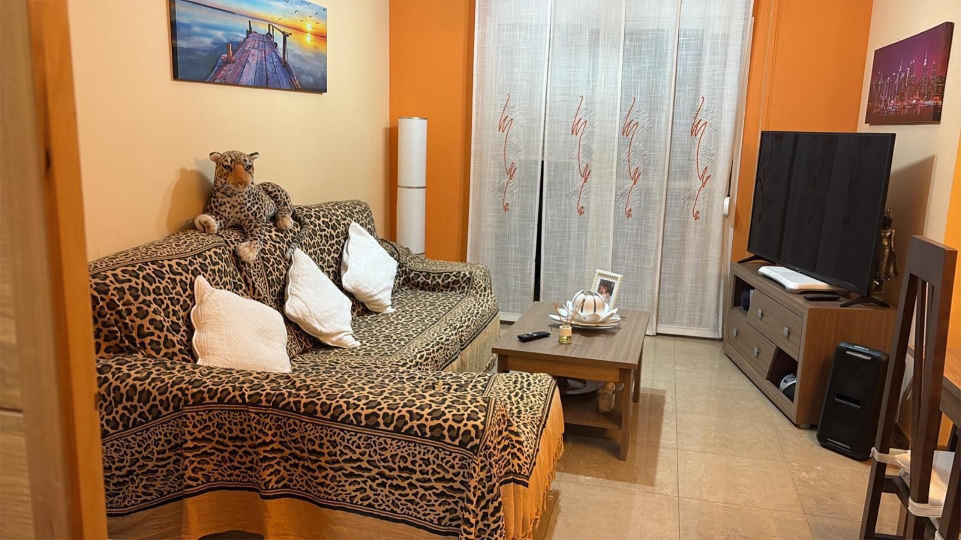 Sala d'estar de Pis per a compartir en Vélez-Málaga amb Aire condicionat, Calefacció i Jardí privat