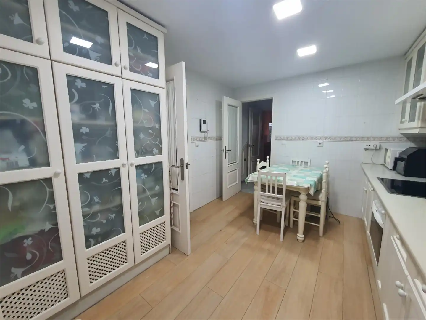 Dining room of Duplexes for sale in  Sevilla Capital  with Air Conditioner
