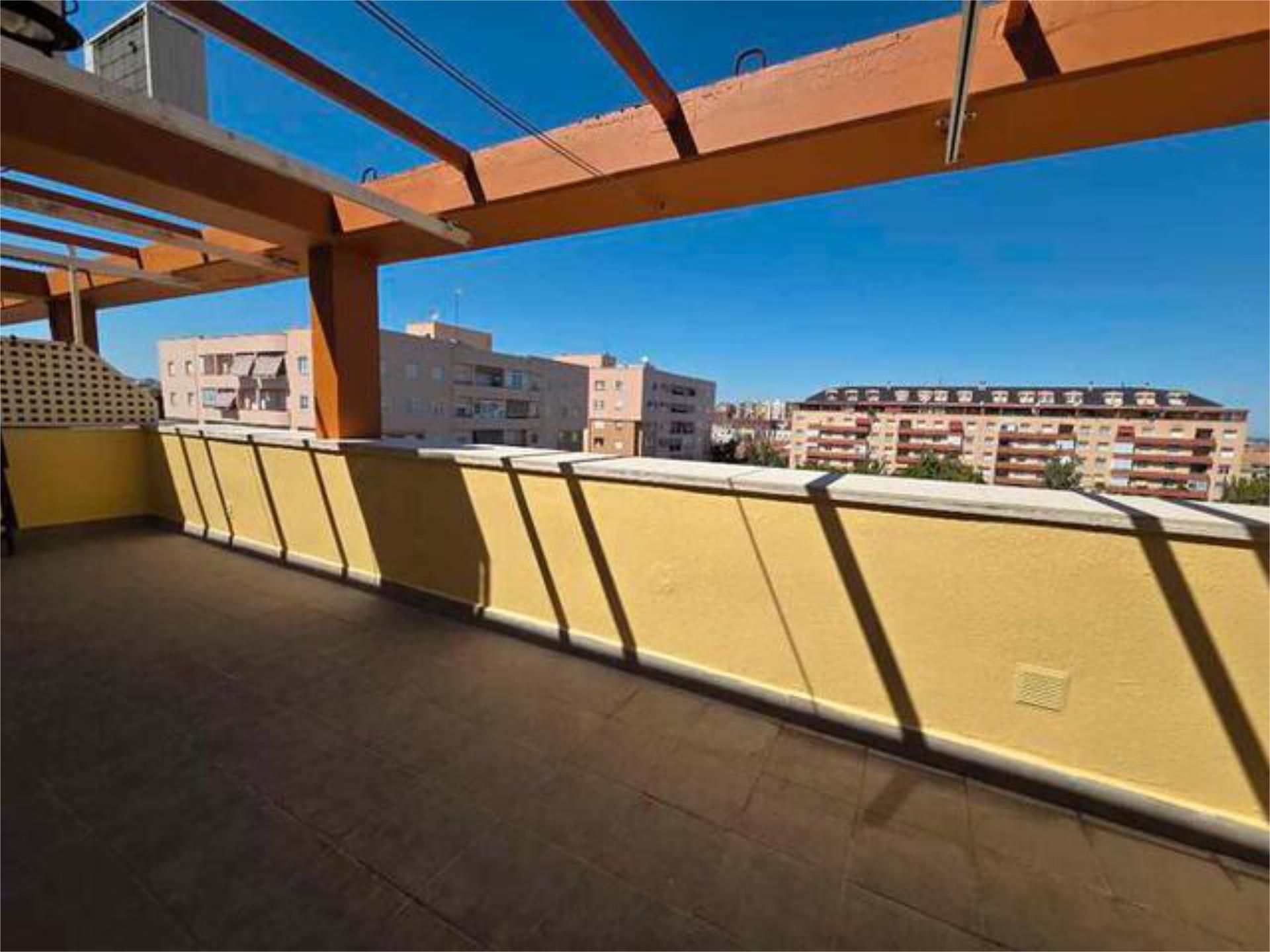 Terrassa de Àtic en venda en Badajoz Capital amb Terrassa