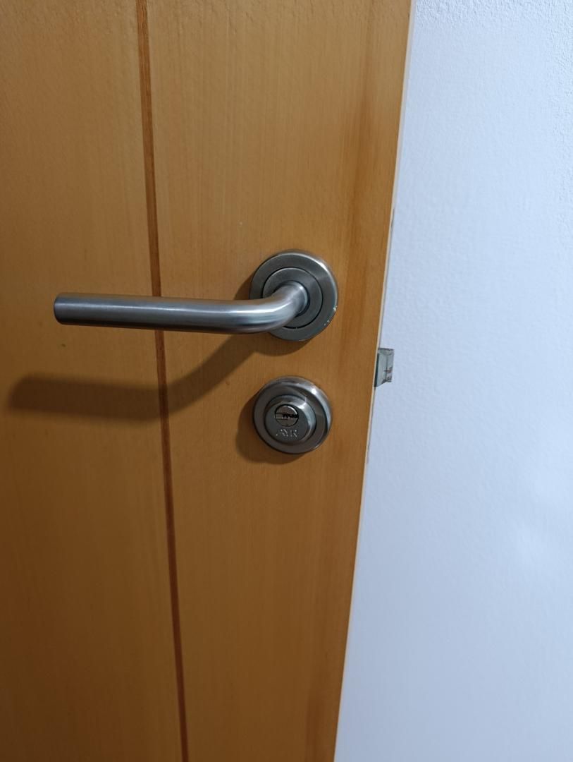 Flat for share in Calle Colonia Santa Isabel, Haygon - Universidad