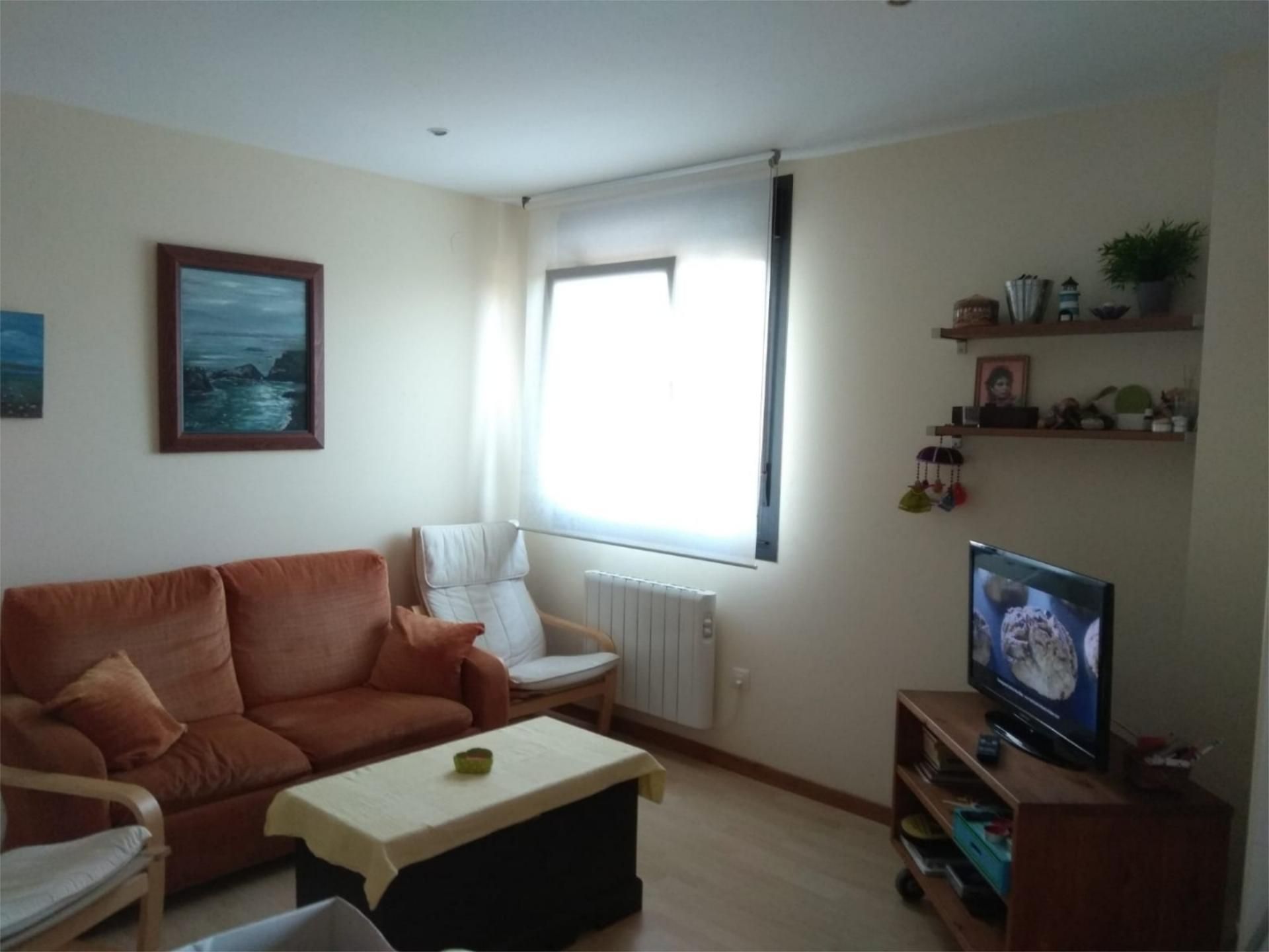 Sala de estar de Apartamento de alquiler en Tapia de Casariego con Calefacción, Amueblado y Horno