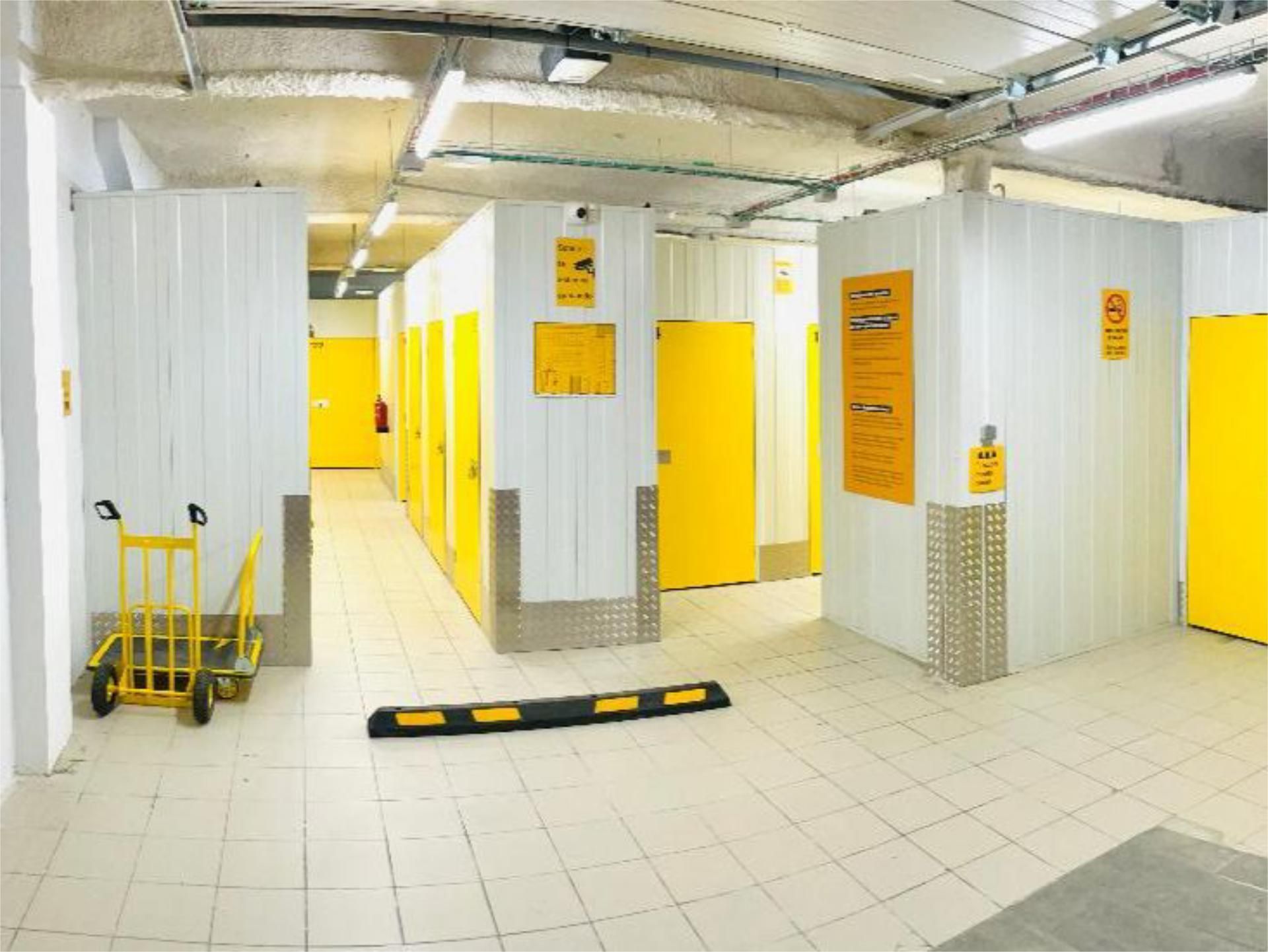 Box room to rent in L'Hospitalet de Llobregat