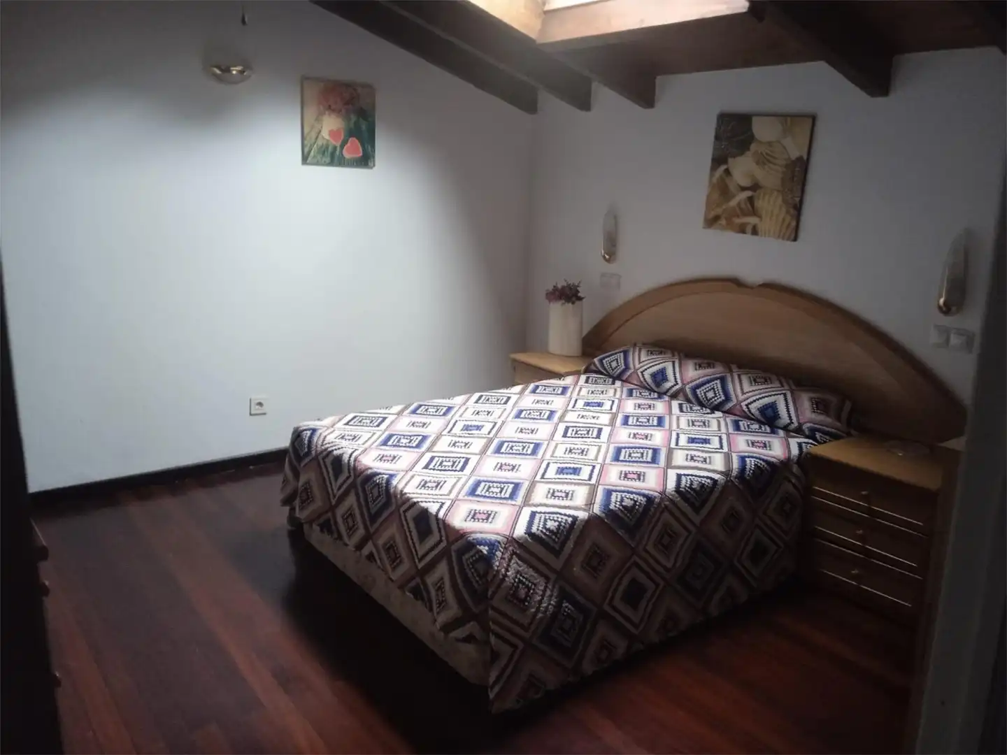 Einfamilien-Reihenhaus zur Miete in Calle Peña del Cuervo, 17, Cuatro Caminos Schlafzimmer von Einfamilien-Reihenhaus zur Miete in Santander mit Heizung, Parkett und Möbliert