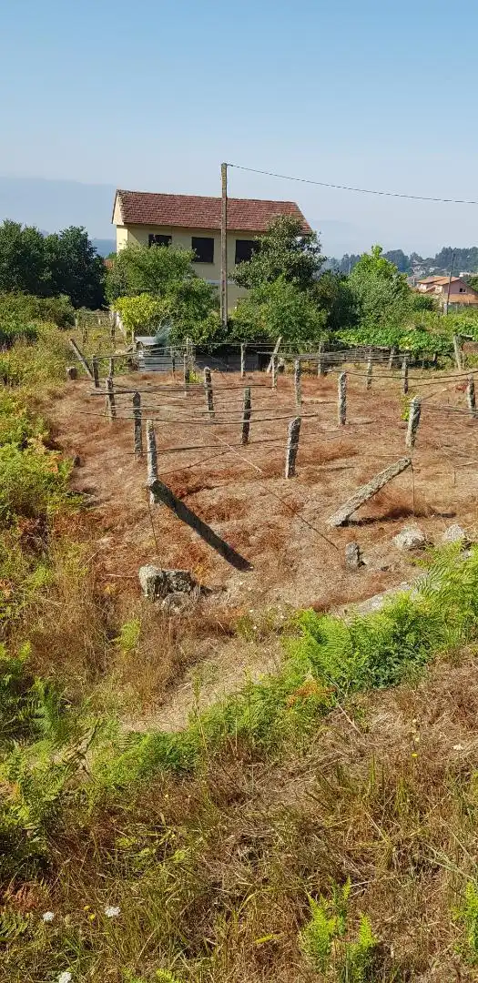 Land for sale in Nigrán