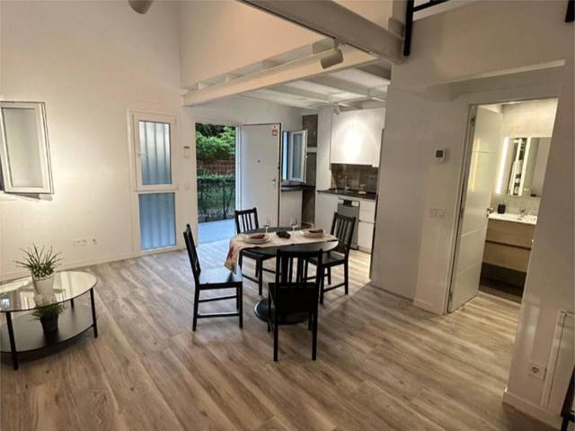 Piso en Alquiler en Plaza del Doctor Laguna, 11 en Niño Jesús