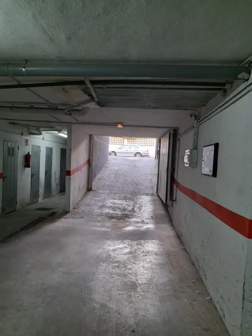 Parkplatz von Garage zur Miete in Torrevieja