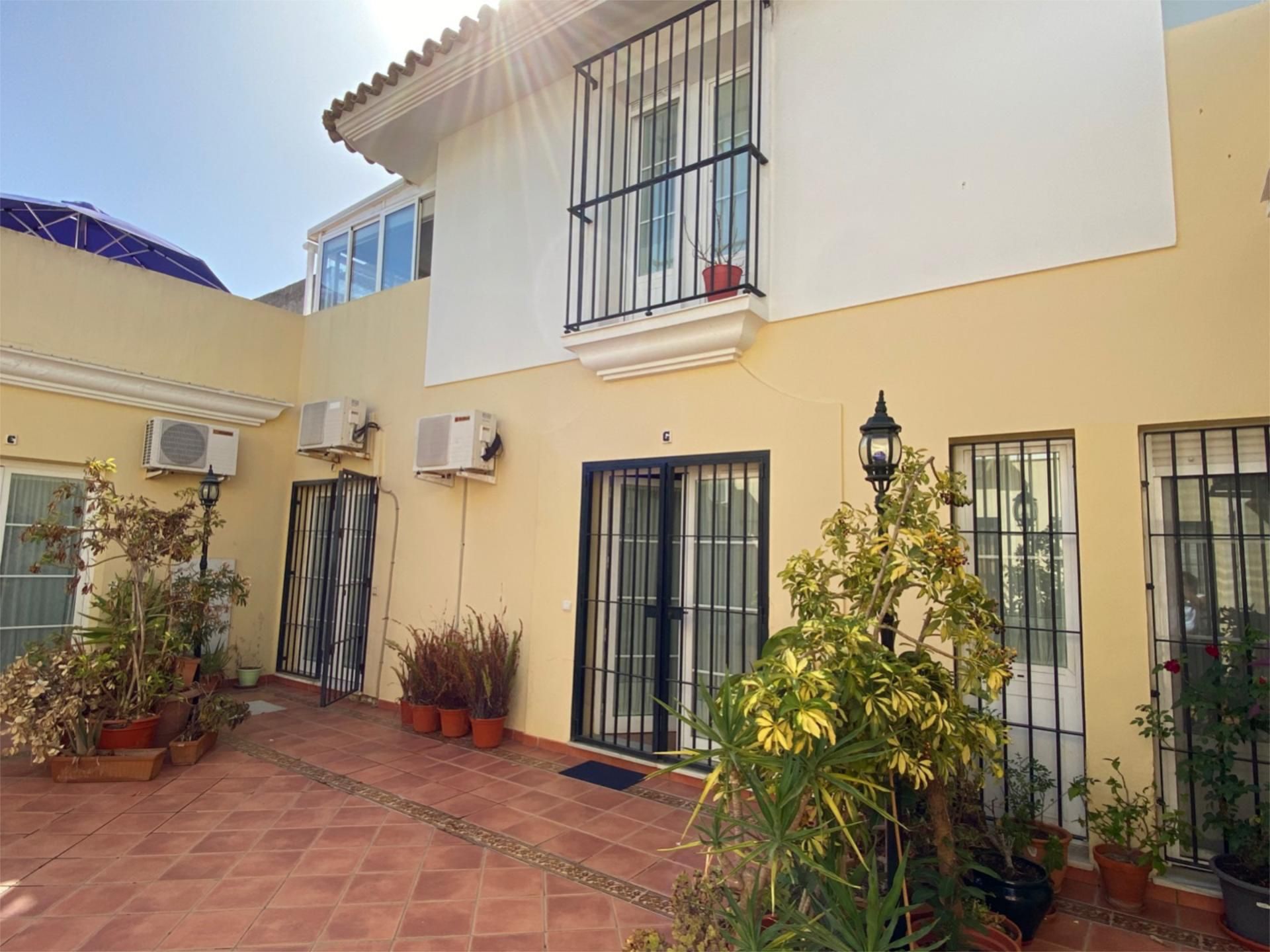 Exterior view of Flat to rent in El Puerto de Santa María  with Air Conditioner, Terrace and Balcony