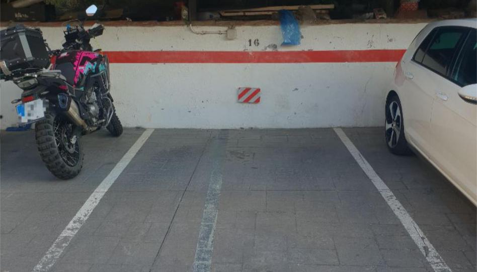 Garaje de alquiler en Paseo de Pereda, 10, Villalbilla pueblo, Madrid - imagen 1 Foto 1 de Garaje de alquiler en Paseo de Pereda, 10, Villalbilla pueblo, Madrid