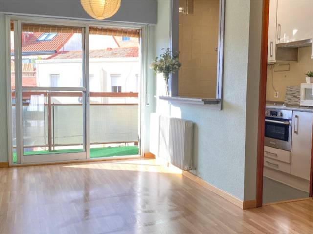 Piso en Alquiler en Calle de María Pedraza, 15B en Bellas Vistas