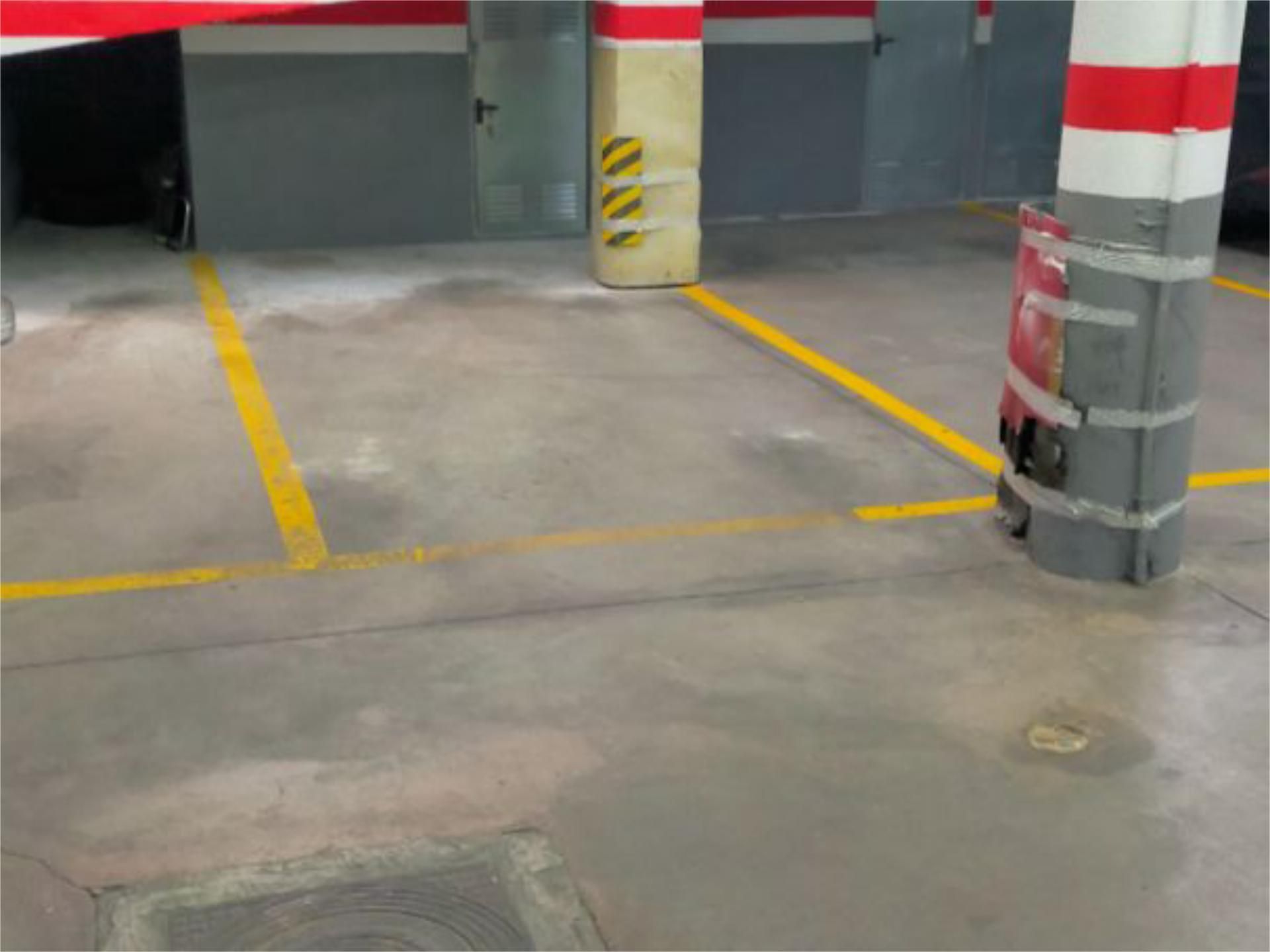 Parking of Garage to rent in  Madrid Capital