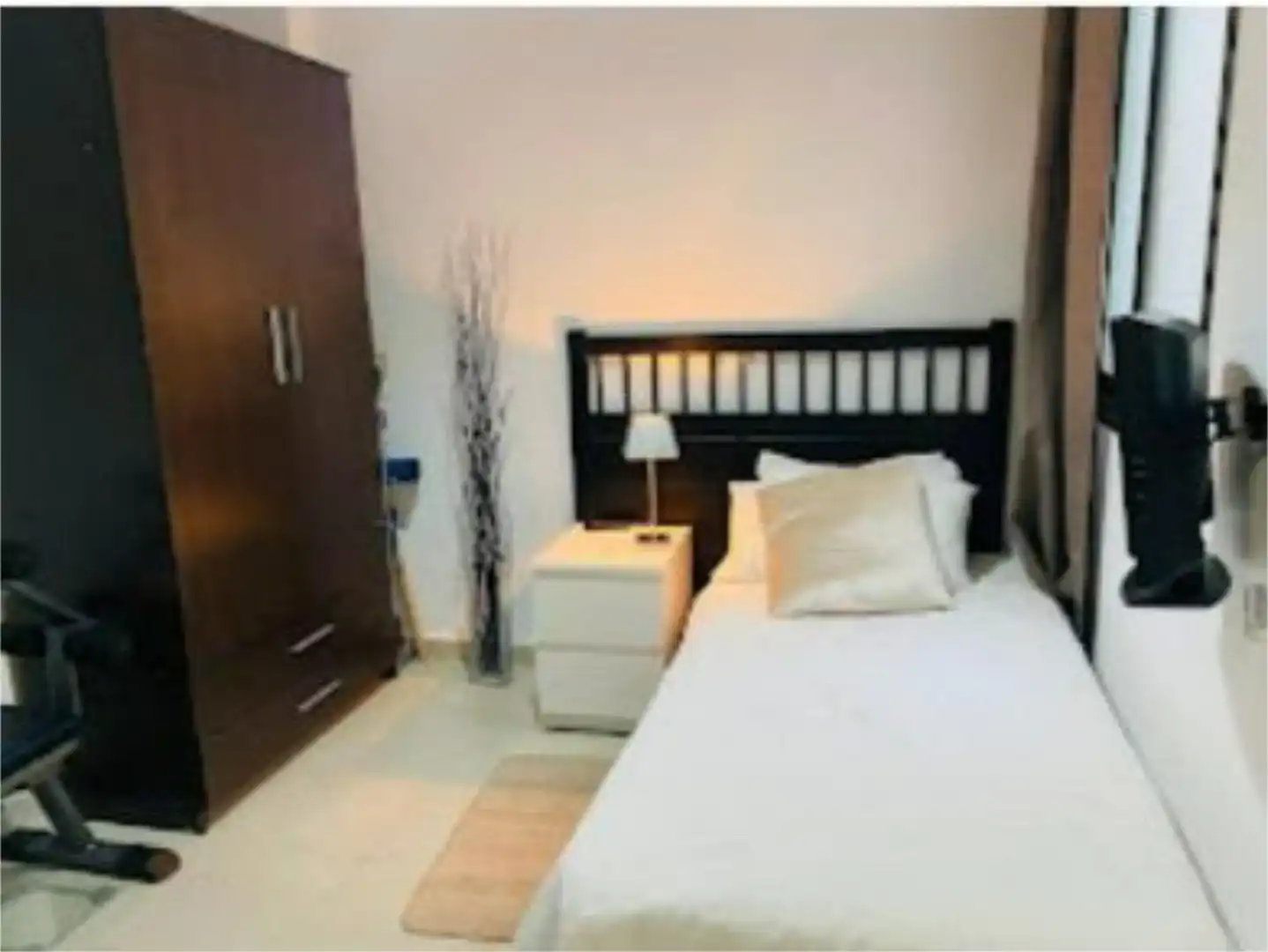 Room in Calle Ruiz de Alda, 32, Santa Catalina - Canteras Bedroom of Flat for share in Las Palmas de Gran Canaria with Terrace, Furnished and Balcony