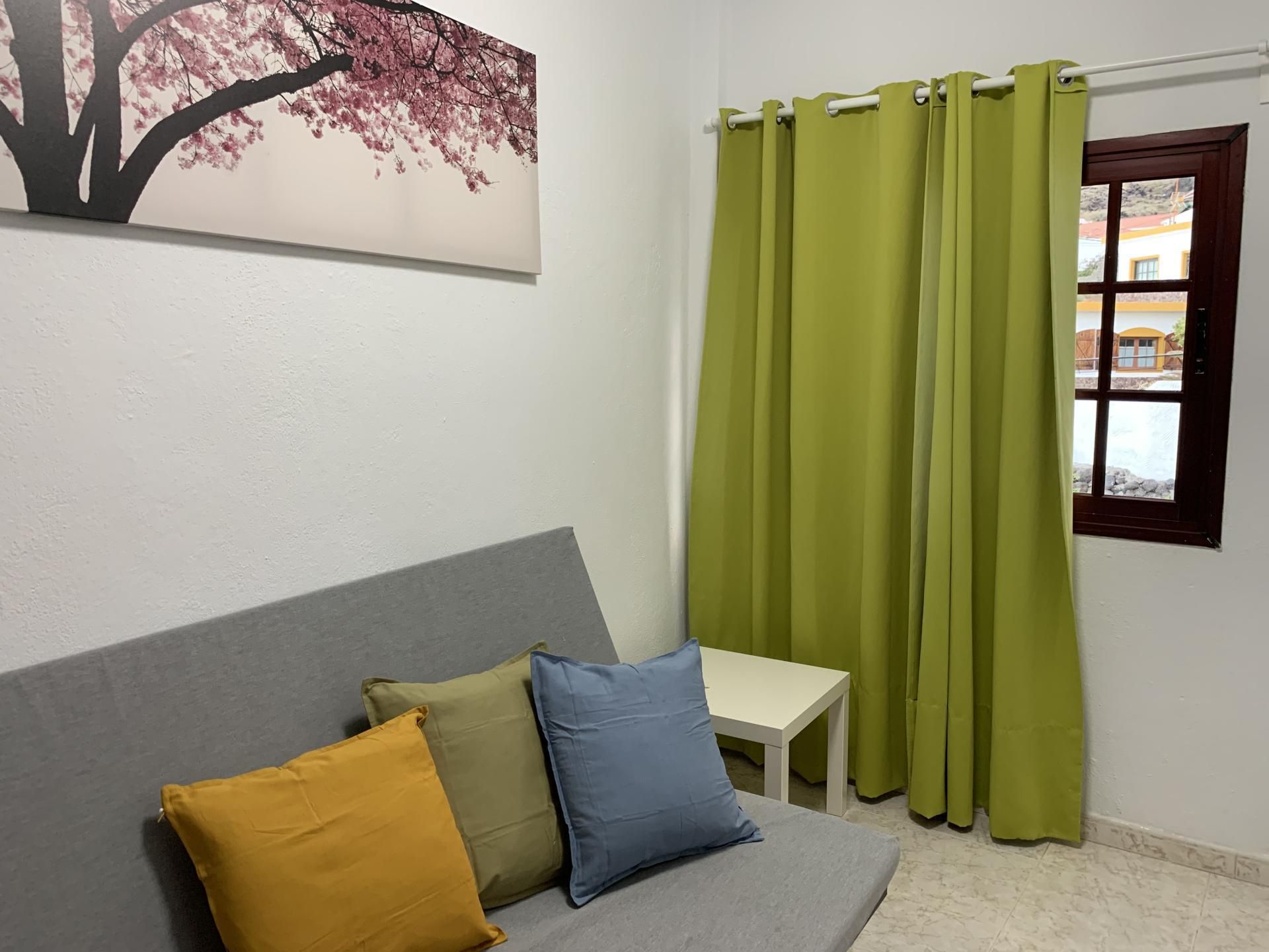 Dormitori de Apartament de lloguer en Valverde (Santa Cruz de Tenerife) amb Moblat