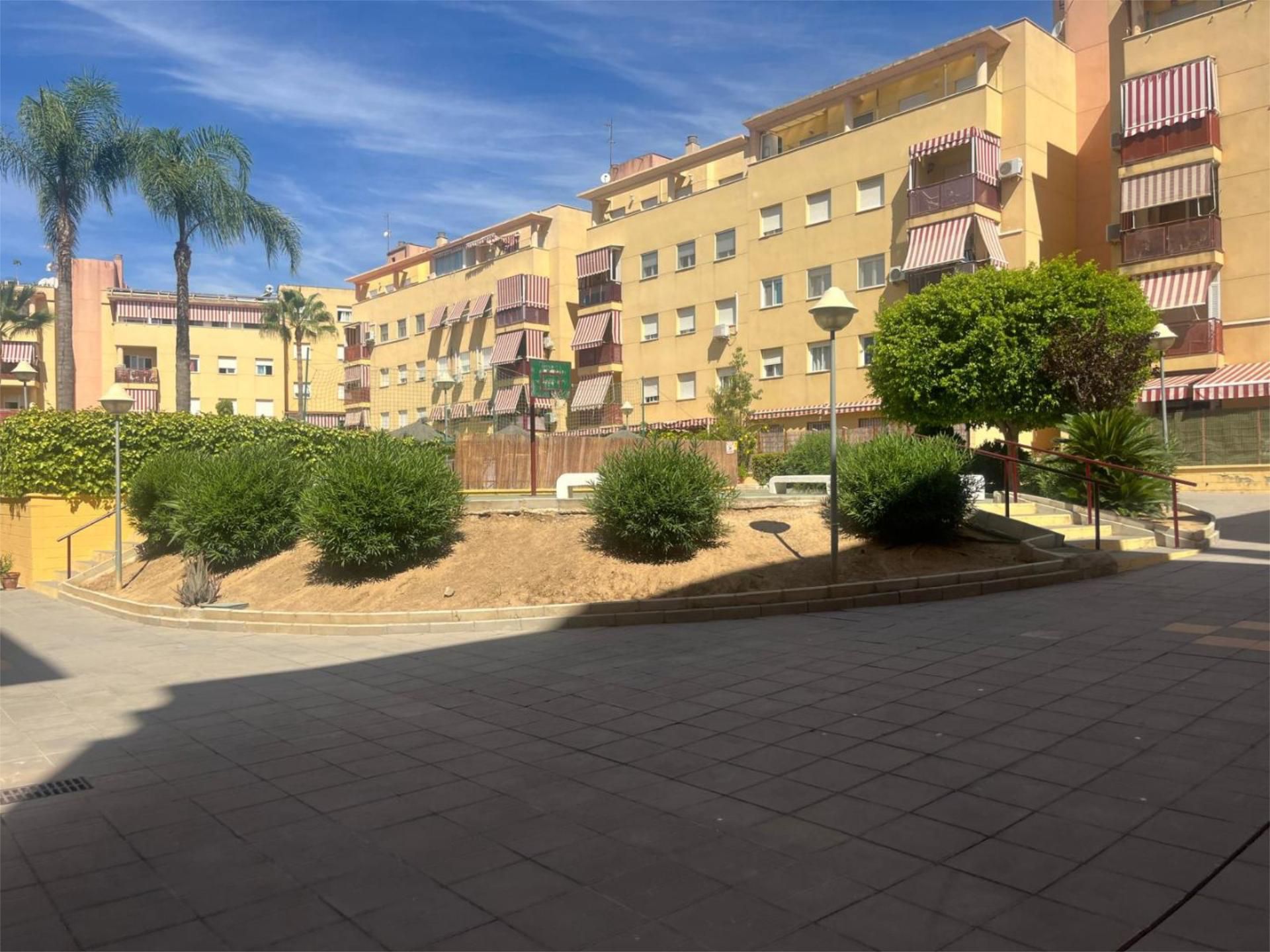 Flat to share in Avenida Plutarco, 59, El Cónsul - Ciudad Universitaria - El Romeral