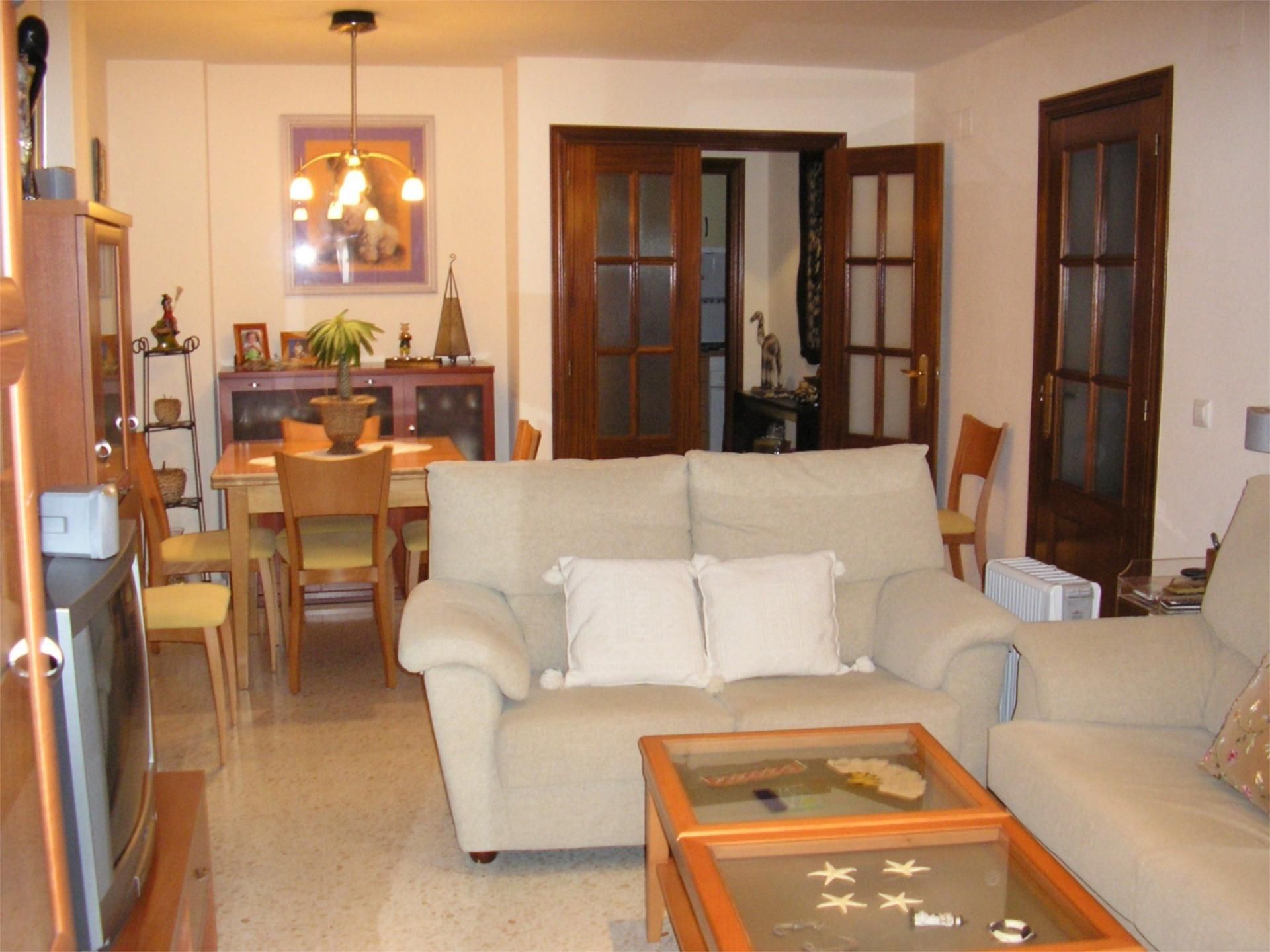 Living room of Flat for sale in Badajoz Capital  with Air Conditioner and Balcony