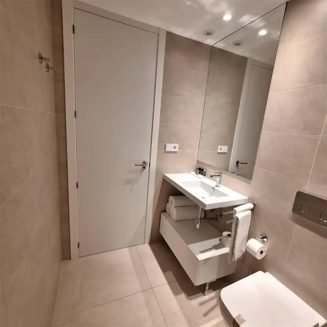 Apartament de lloguer a Carretera les Marines Racons a Dénia, Devessa - Monte Pego Bany de Apartament de lloguer en Dénia amb Aire condicionat, Calefacció i Terrassa