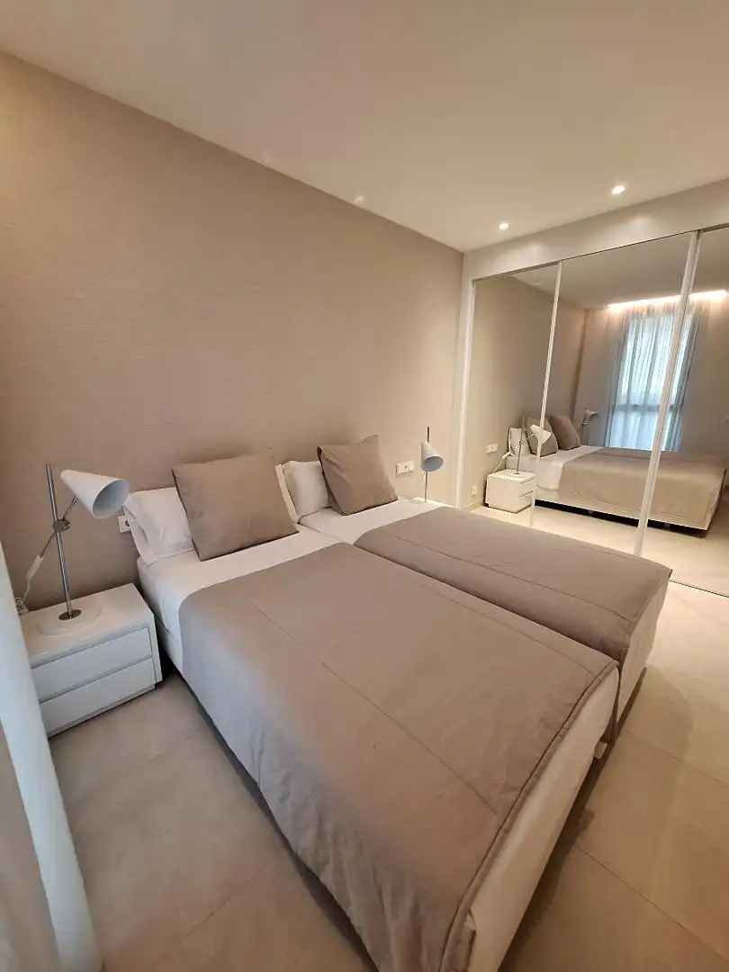 Apartament de lloguer a Carretera les Marines Racons a Dénia, Devessa - Monte Pego Dormitori de Apartament de lloguer en Dénia amb Aire condicionat, Calefacció i Terrassa