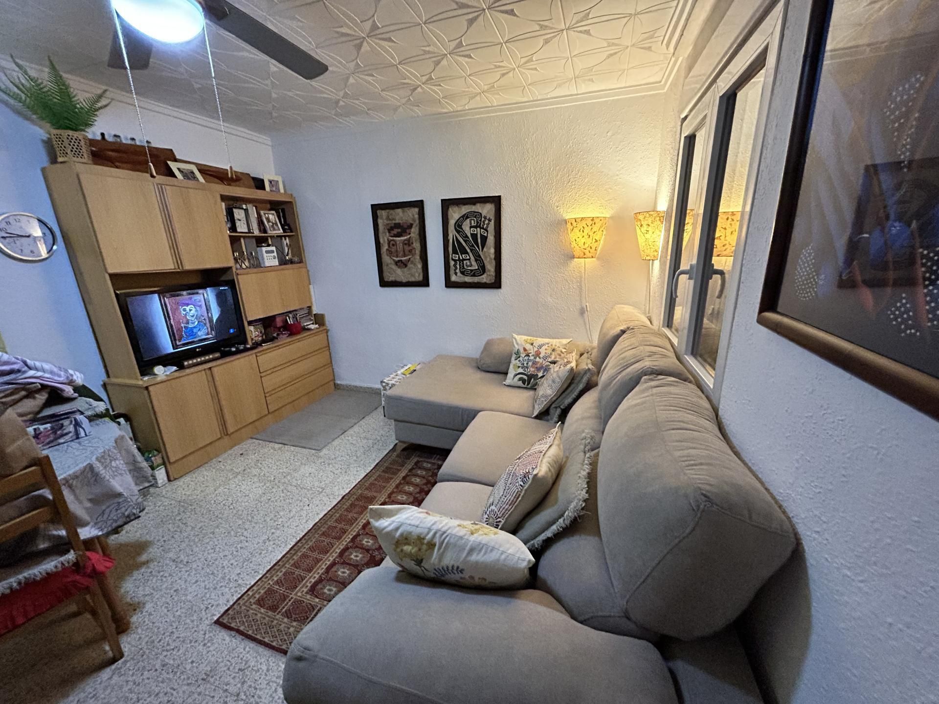 Sala de estar de Casa adosada en venta en Torrevieja con Terraza