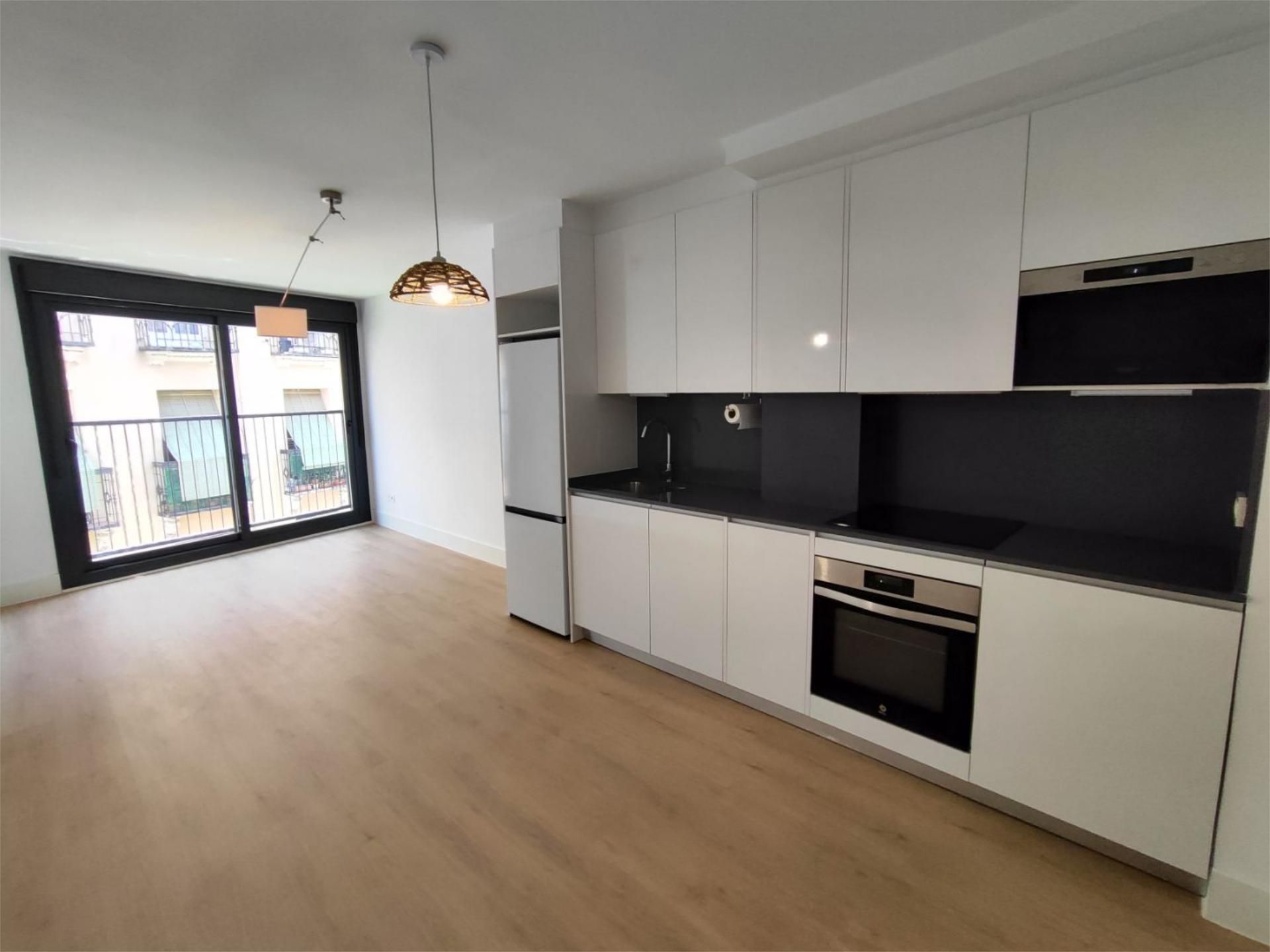 Kitchen of Flat to rent in  Madrid Capital  with Air Conditioner, Heating and Parquet flooring