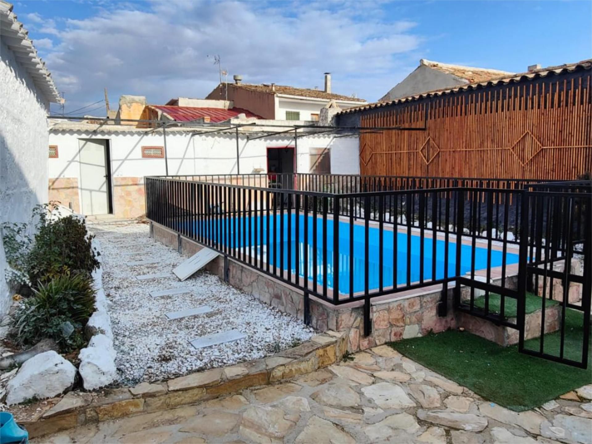 Swimming pool of Flat for sale in Villanueva de Alcardete  with Air Conditioner, Heating and Private garden