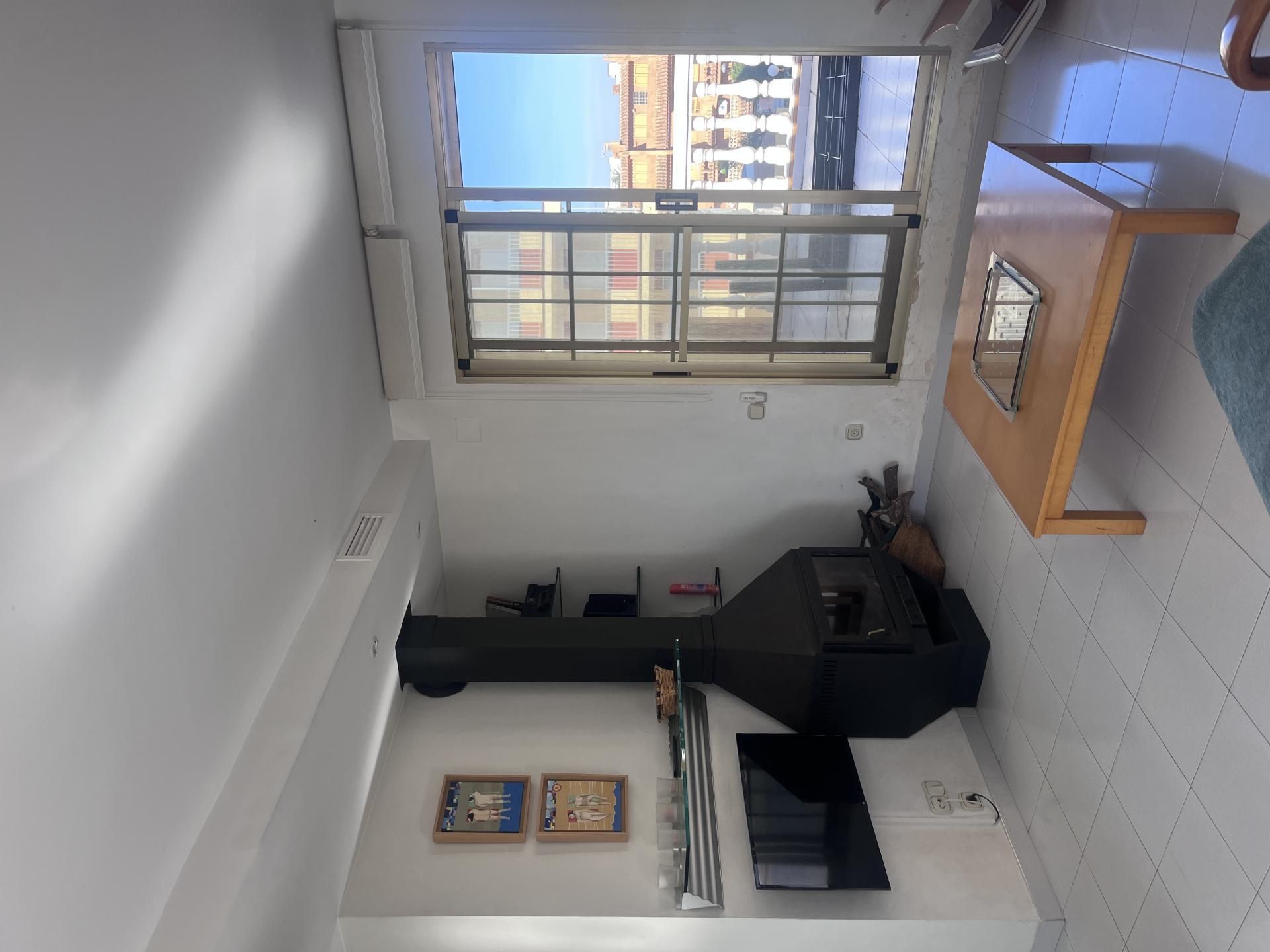 Àtic de lloguer a Calle de Helice, 39, El Perellonet Sala d'estar de Àtic de lloguer en Valencia Capital amb Aire condicionat, Calefacció i Terrassa