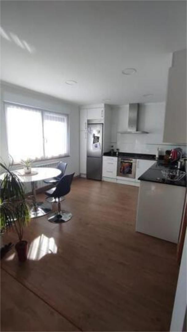 Flat to rent in Cuatro Caminos