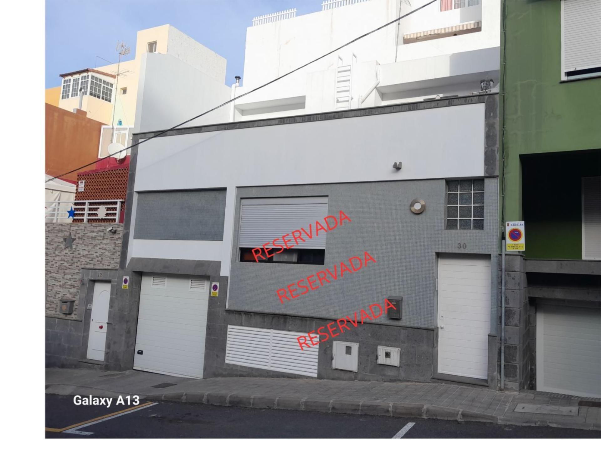 Exterior view of Flat for sale in Arucas  with Air Conditioner, Heating and Parquet flooring