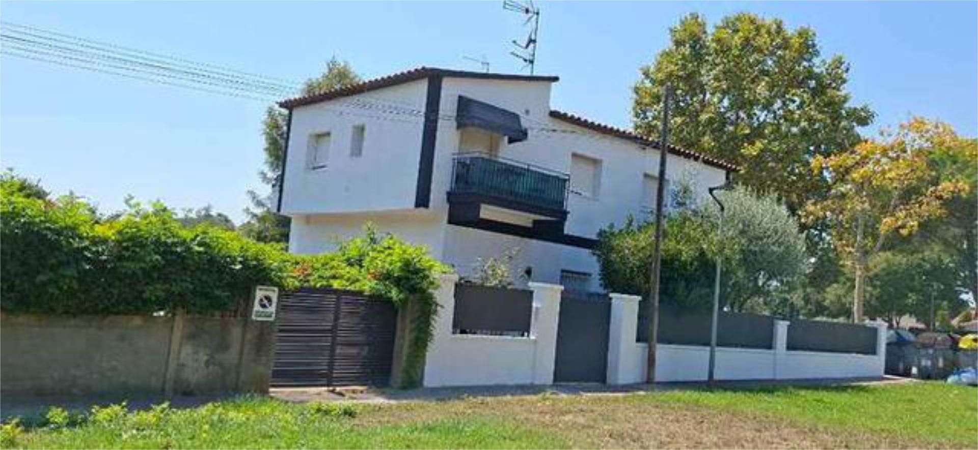 Vista exterior de Estudio de alquiler en Sant Cugat del Vallès con Calefacción, Jardín privado y Terraza