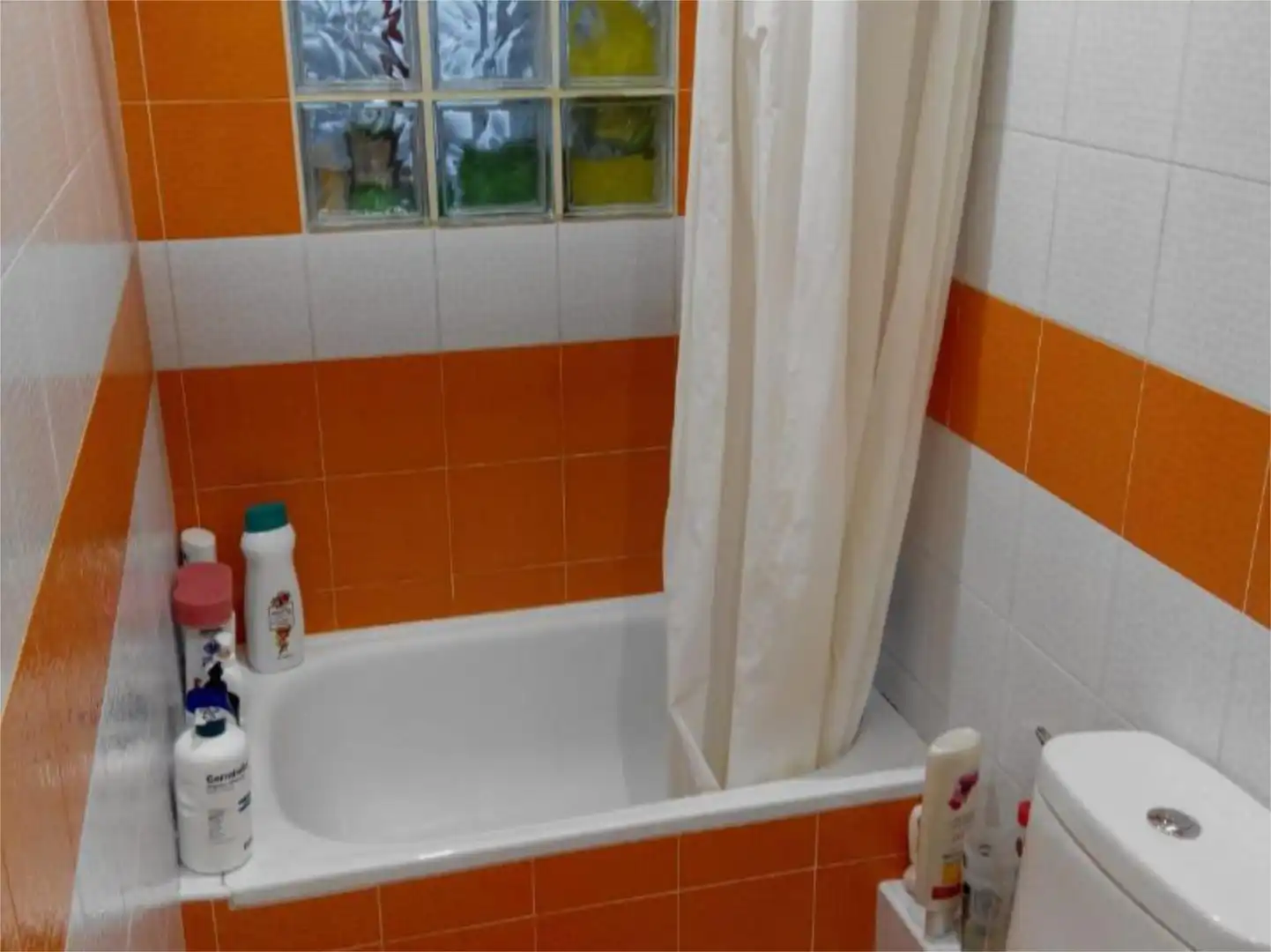 Piso de alquiler en Carrer de Sant Antoni Maria Claret, 28, Nou Eixample Nord Baño de Piso de alquiler en Tarragona Capital con Balcón