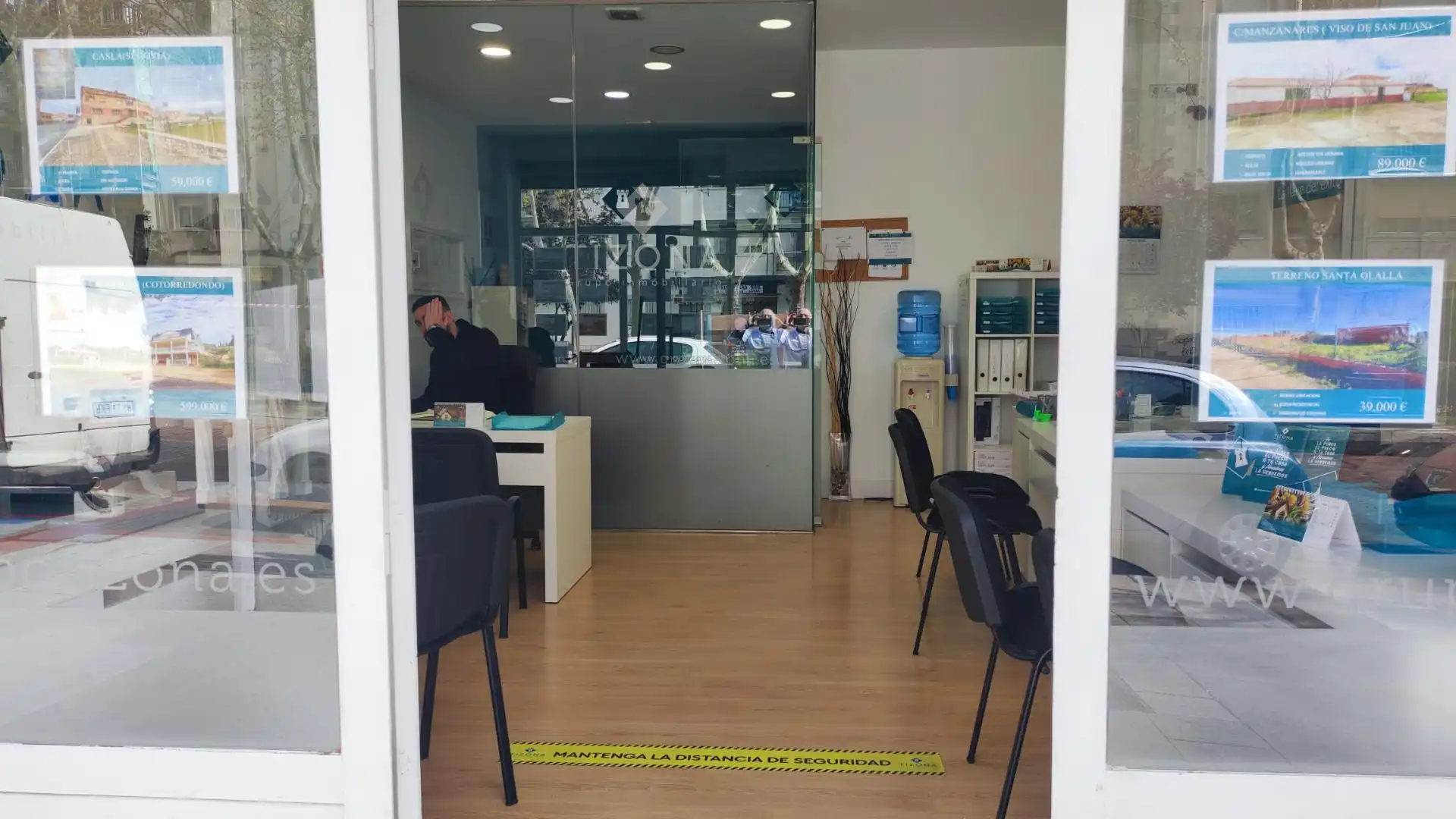 Local en venta en Calle Badajoz, 30, Zona Renfe Local en venta en Alcorcón con Aire acondicionado y Calefacción