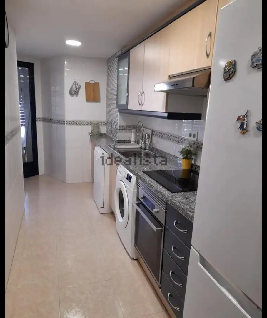 Zimmer in Carrer Alqueria de Benimasot, 20, Camí Reial Zimmer in Carrer Alqueria de Benimasot, 20, Camí Reial