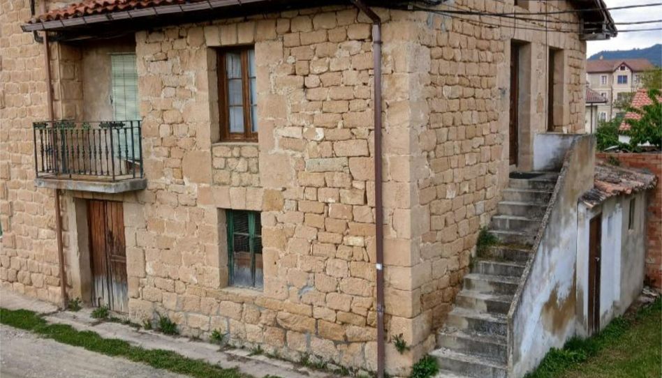 Casa o chalet en venta en Calle Real, 21, Valle de Tobalina, Burgos - imagen 1 Foto 1 de Casa o chalet en venta en Calle Real, 21, Valle de Tobalina, Burgos