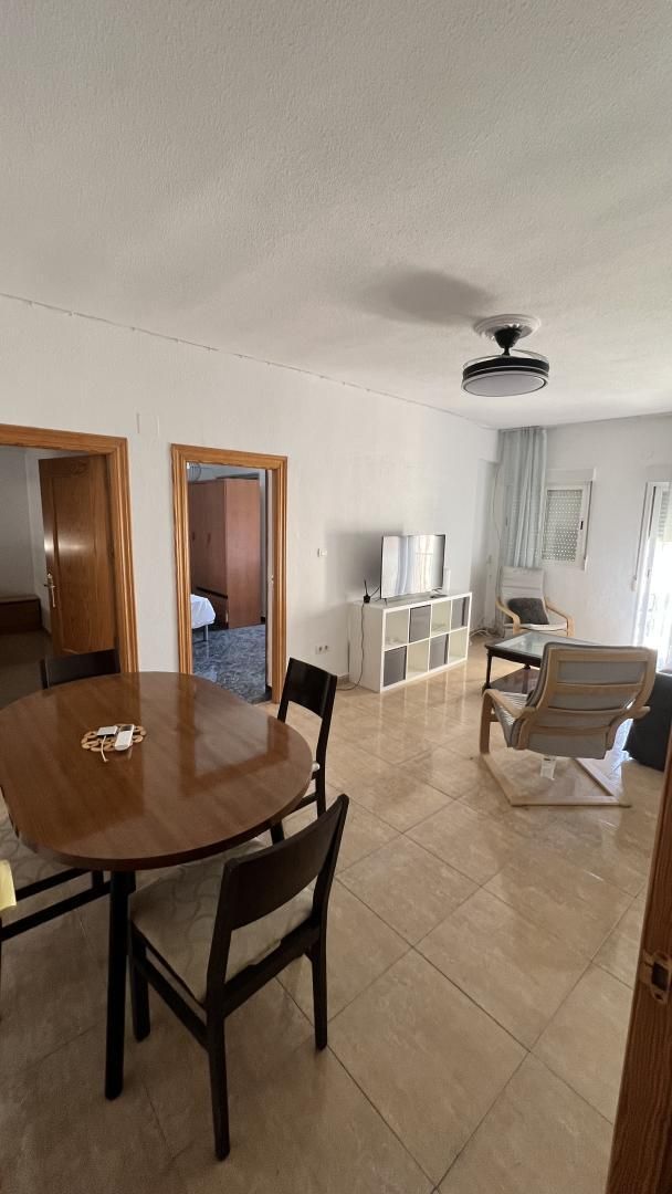 Flat to rent in Avenida Don Bosco, 15, Barrio de Zaidín