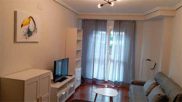 Apartamento en Alquiler en Ramales de la Victoria