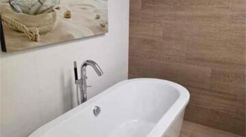 Foto 4 de Casa adosada en venda a San Miguel de Salinas, Alicante