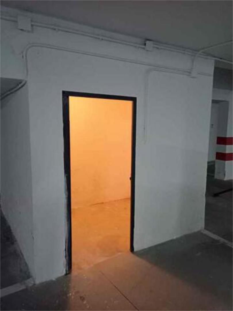 Box room to rent in Chipiona