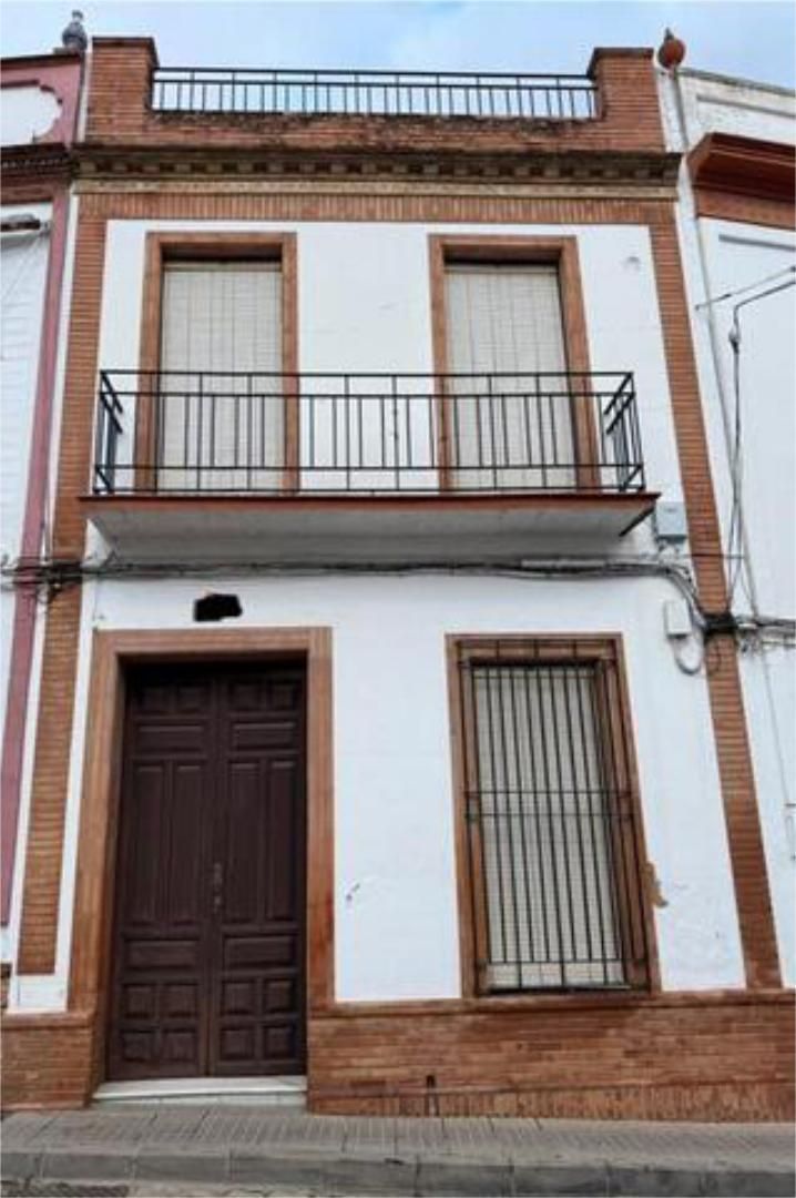 Vista exterior de Casa o xalet en venda en Bollullos Par del Condado amb Jardí privat, Terrassa i Traster