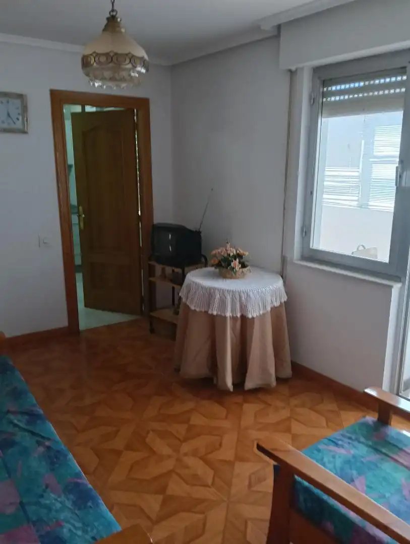 Attic for sale in Calle Juan Sebastián Elcano, 24, Centro Bedroom of Attic for sale in Ponferrada with Heating, Terrace and Storage room