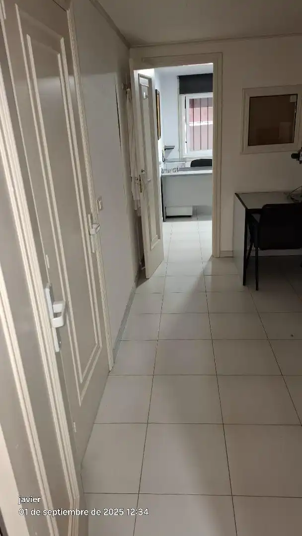 Büro zum Verkauf in Cangas 